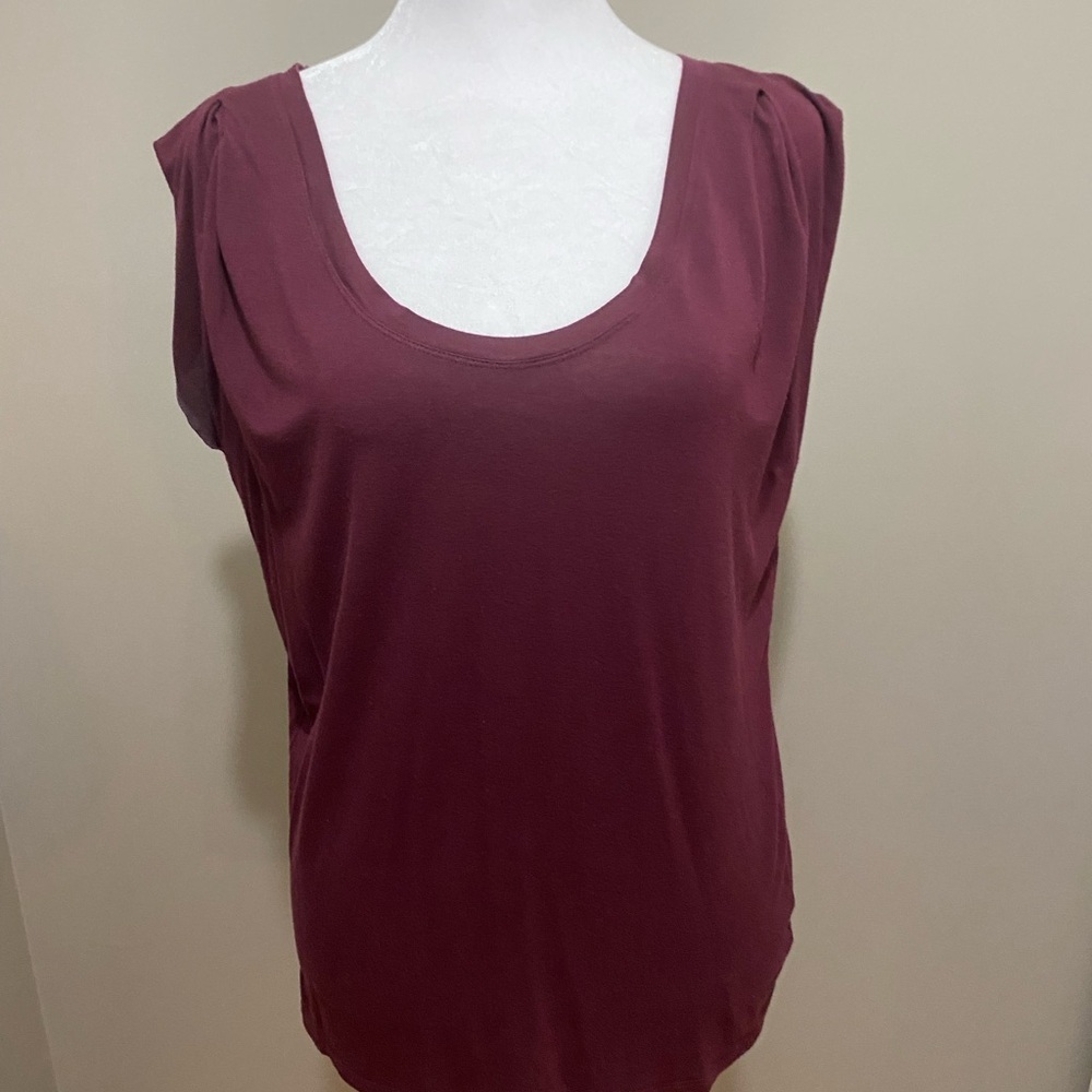 GAP Burgundy Sleeveless Relaxed Tank Top